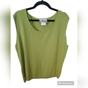 N Touch sleeveless green ribbed fabric top